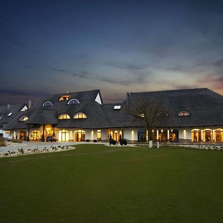 Hotel Remes Опалениця Екстер'єр фото