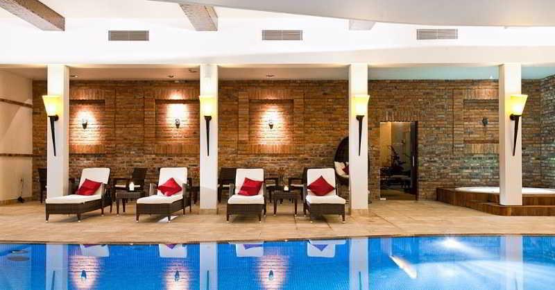 Hotel Remes Опалениця Екстер'єр фото